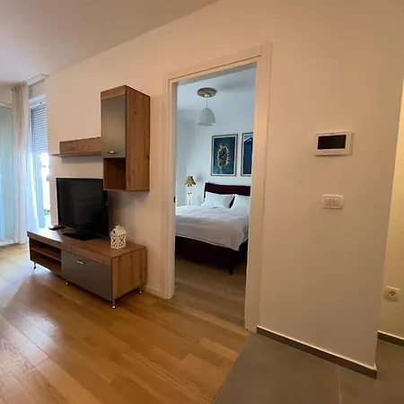 New Loris Apartman